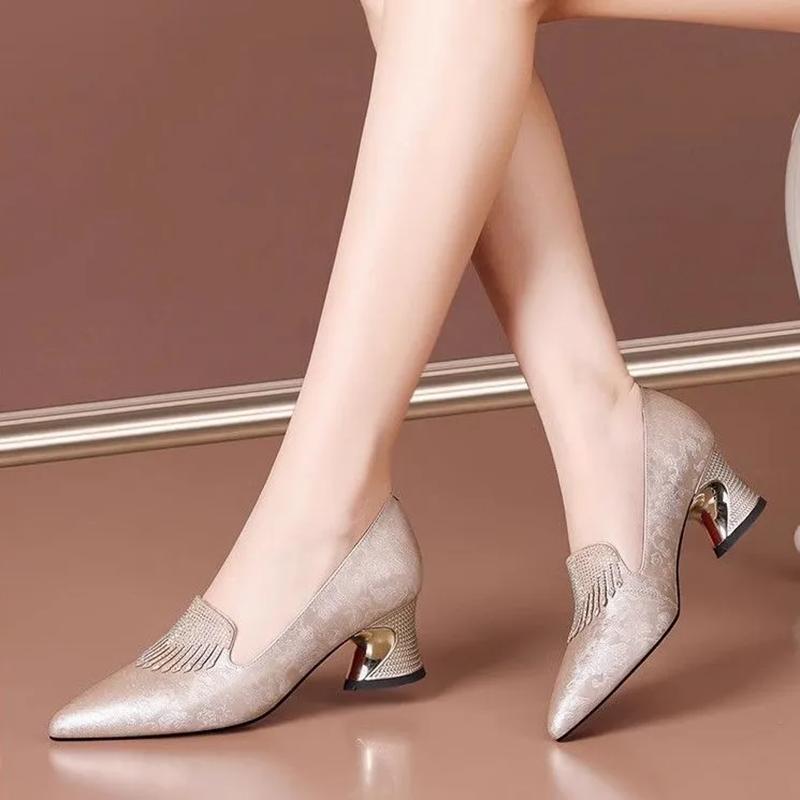Women Cute Sweet Pointed Toe Light Weight Slip On Square Heel Shoes Lady Fashion Sexy Party Night Club Black Cool Shoes Ba90