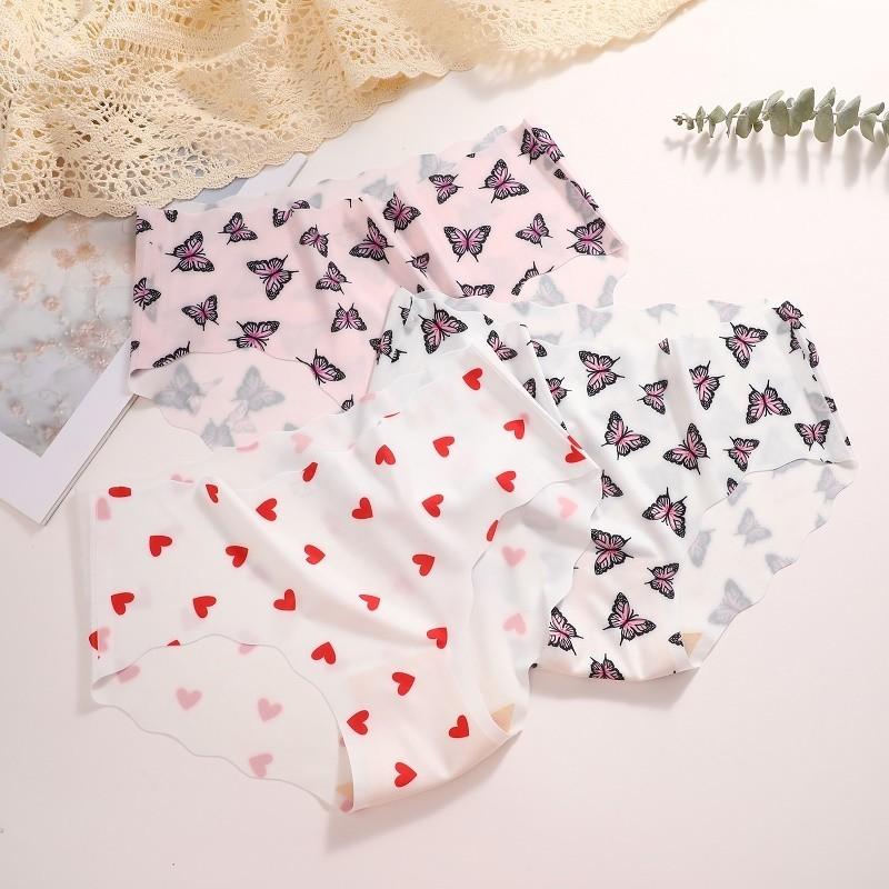 FINETOO Printed Briefs Seamless Panty For Women Soft And Comfortable Underwears