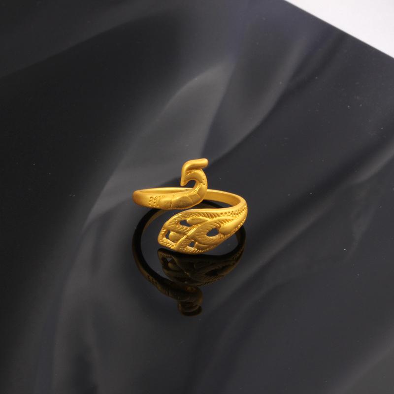 1PC Vintage Adjust Finger Wear Thimble Yarn Guides Knitting Loop Crochet Loop Knitted Rings