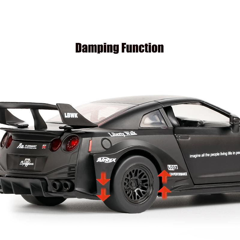 1/32 Nissan GTR CSR2 Skyline Ares Alloy Car Model Diecast Metal Toy Vehicles High Simulation Pull Back Collection Kids Toys Gift
