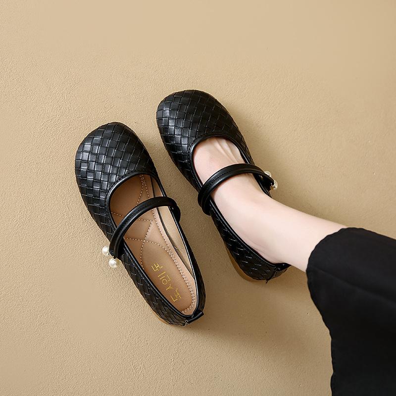 2025 Autumn New Retro Woven Soft Leather Soft Sole Fashion Single Shoes with Pearl Thick Heel Mary Jane Shoes
