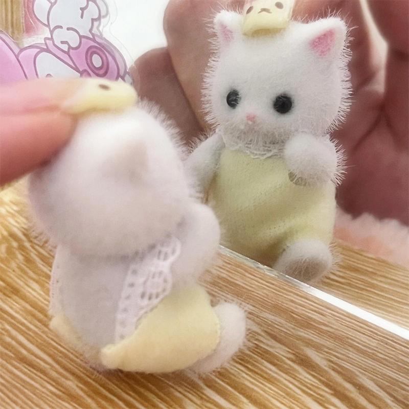 1pc Family Forest Flocked Cat Small Ornaments Cute Mini Plush Doll Doll Model Desktop Exquisite Decoration Birthday Party Gift