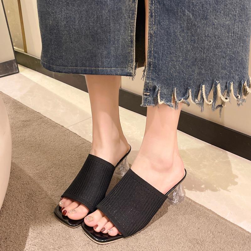 Fashion Women Slippers Closed Toe Comfort Slippers Women Fashion Fly Weave Outdoor Sandals Women Medium Heel Slippers 2024