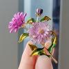 Fashion Inlaid Rhinestone Enamel Daisy Little Bee Brooches for Women Simple Elegant Animal Brooch Pins Jewelry Gifts