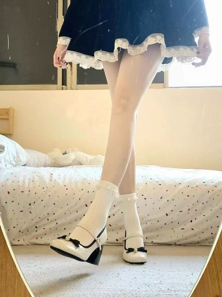 French Mary Jane Shoes Women's 2025 Spring New Beautiful High Heels with Skirt Gentle Small Fragrant Thick Heel Single Shoes