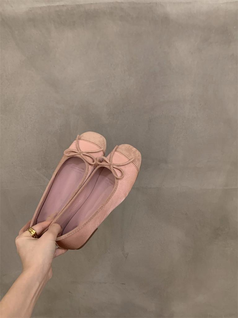 Flat-bottomed Gentle Evening Shoes French Small Red Single Shoes Women's Shoes 2025 Spring and Autumn Soft-soled Silver Ballet Shoes