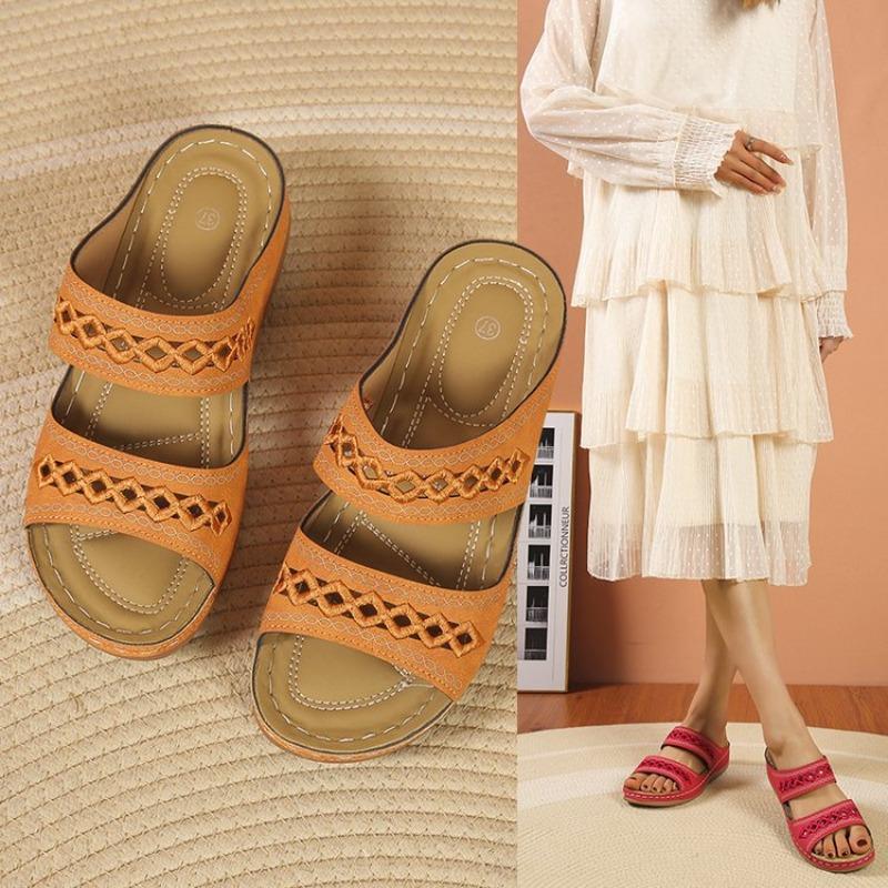 Large Size Wedge Slippers Women's Summer Light Outer Sandals TEUM Explosion
