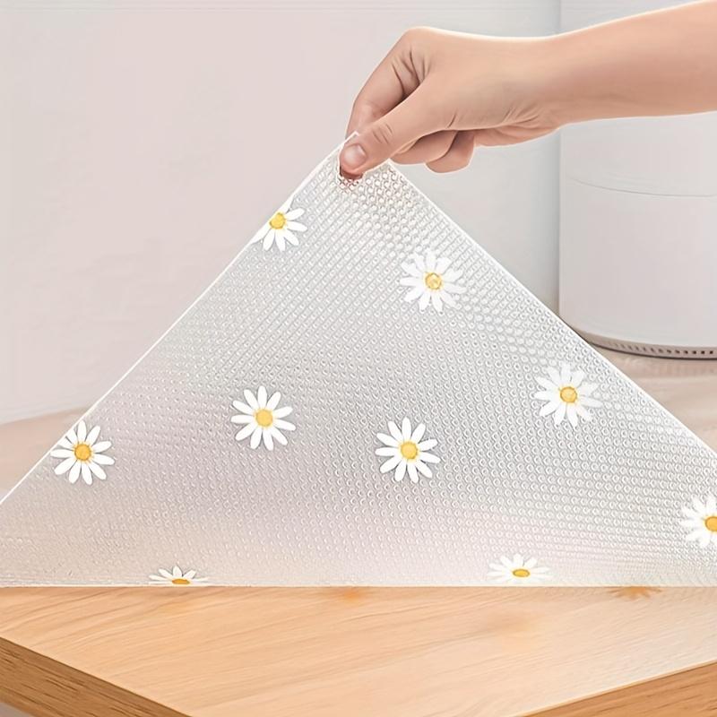 Waterproof Non-Slip Daisy Pattern Shelf Liner Roll, Multi-Purpose for Kitchen Cabinets, Drawers, Fridge & Table - Stain Resistant & Easy To Clean