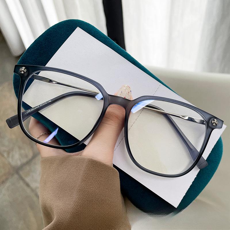 Korean Retro TR90 Big Frame Female Anti-blue Glasses Personality Online Celebrity Can Be Equipped with Myopia Frames.