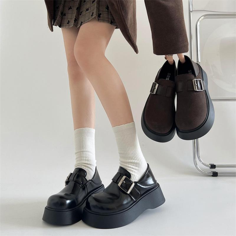 Retro White British Style Platform Small Leather Shoes Women's 2025 New Autumn and Winter Versatile Skirt Mary Jane Single Shoes