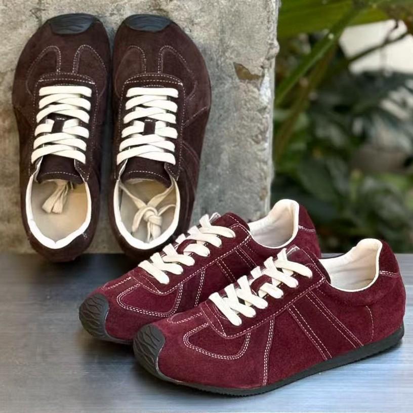 New Leather Casual Lace-up Sports Shoes Flat Bottom Round Head Shallow Mouth Fashionable and Versatile