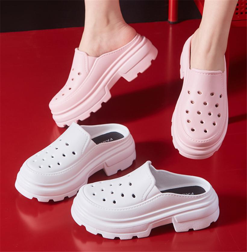 Outdoor Beach Slippers Garden Shoes Soft Thick Bottom Clogs Sandals Women Summer High Heels Shoes Fashion Hole Shoes