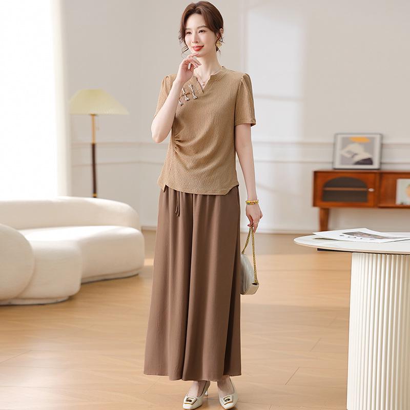 Chinese Style Summer Set: Short-Sleeved Blouse & Wide-Leg Pants for Middle-Aged Women