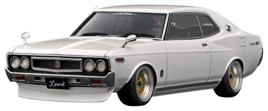 Ignition Model Nissan Laurel 2000SGX White Finished Product 1/18 (C130)
