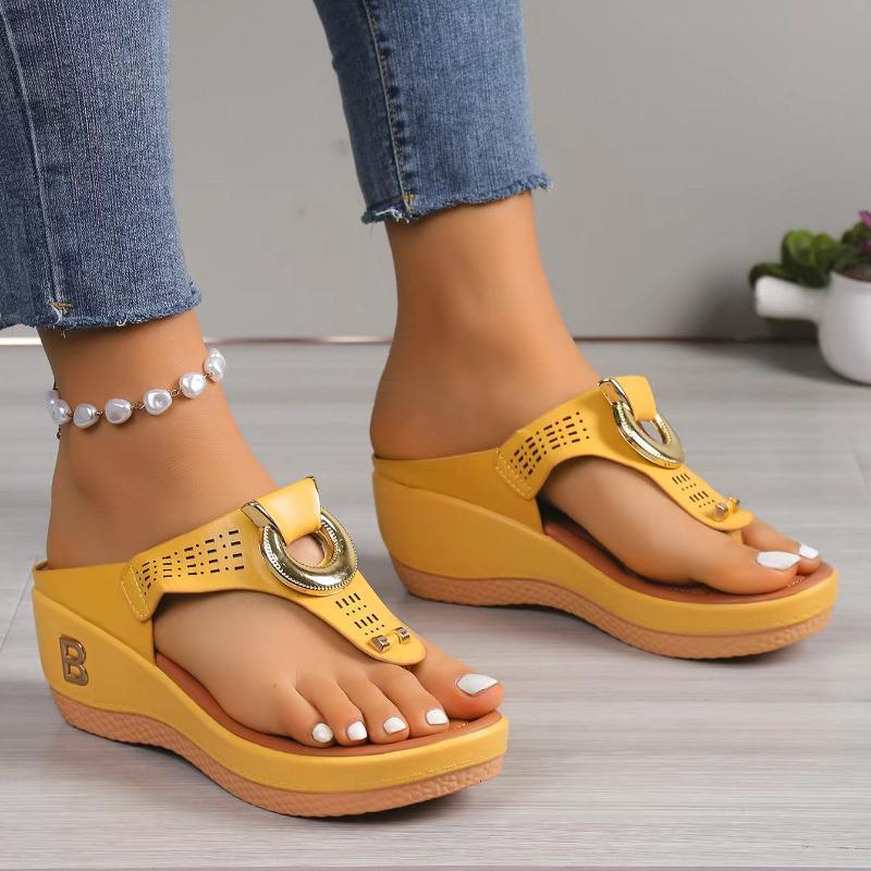 Summer Slippers Women Big Size Platform Wedges Sandals Slippers Non-Slip Open Toe Flip Flops Ladies Comfortable Beach Shoes