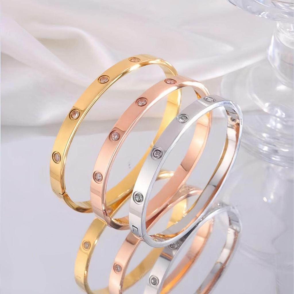 Trendy Ten-Diamond Titanium Steel Bracelet - High-End Starry Sky Design, Versatile Full Diamond Bangle Jewelry for Couples.