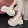 Thick-bottomed Toe Slippers Women's Summer Wear 2025 New Versatile Muffin New Rhinestone Heightening Set Toe Cool Slippers