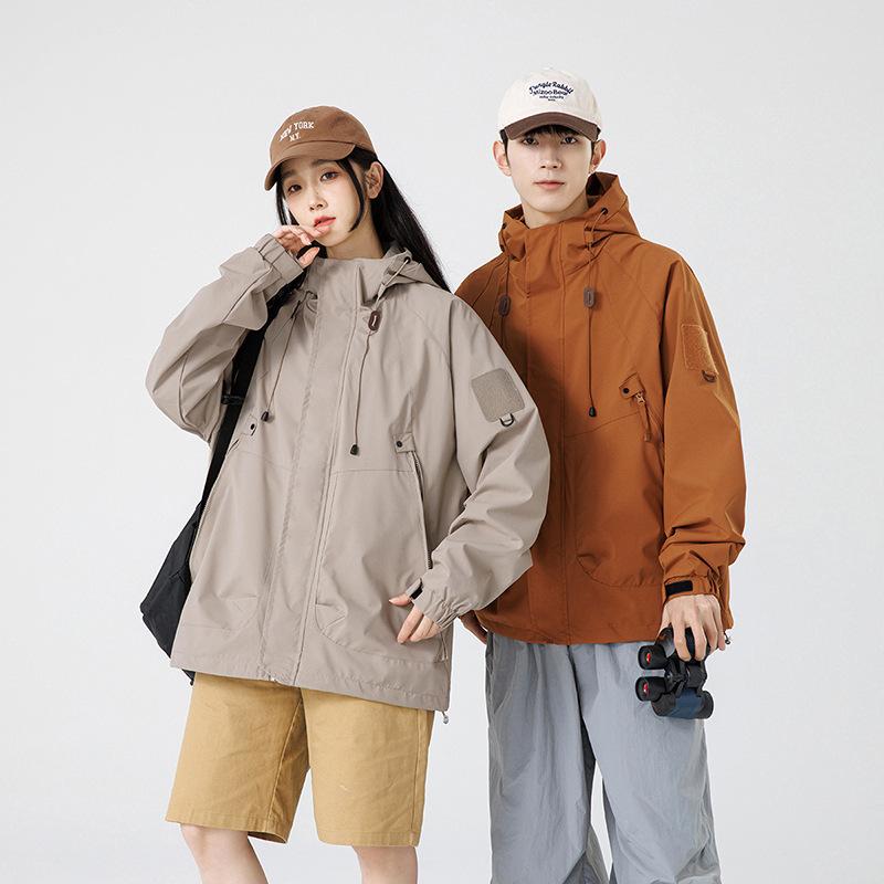 Spring and Autumn Outdoor Jacket Windproof Waterproof Jacket Hooded Tooling Casual Couple Jacket Jacket