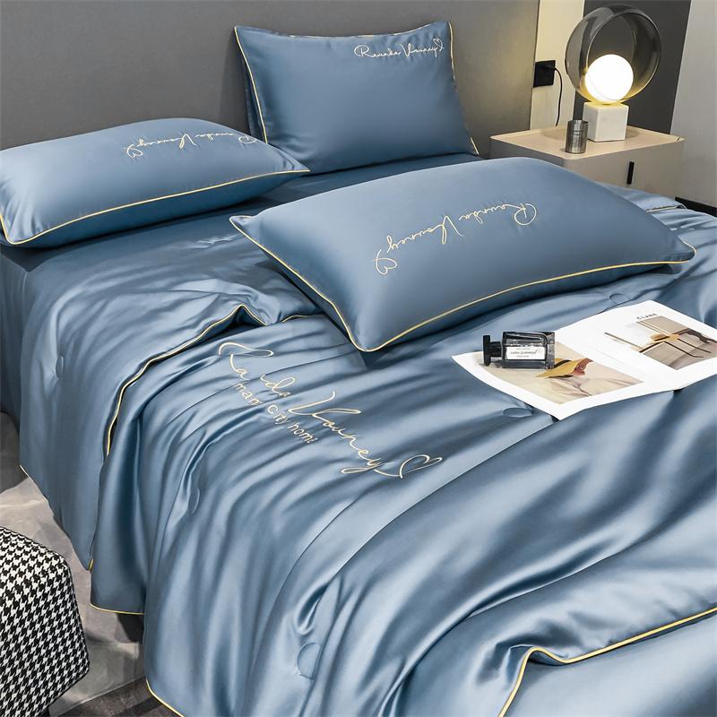 Factory Direct Sales New Top Quality Cool Quilt Silk Air Conditioning Quilt Large Size Thin Blanket Embroidery Craft Bedding 1PC