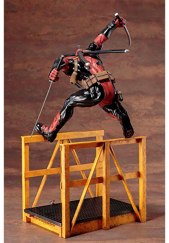 Super Deadpool Artfx Statue