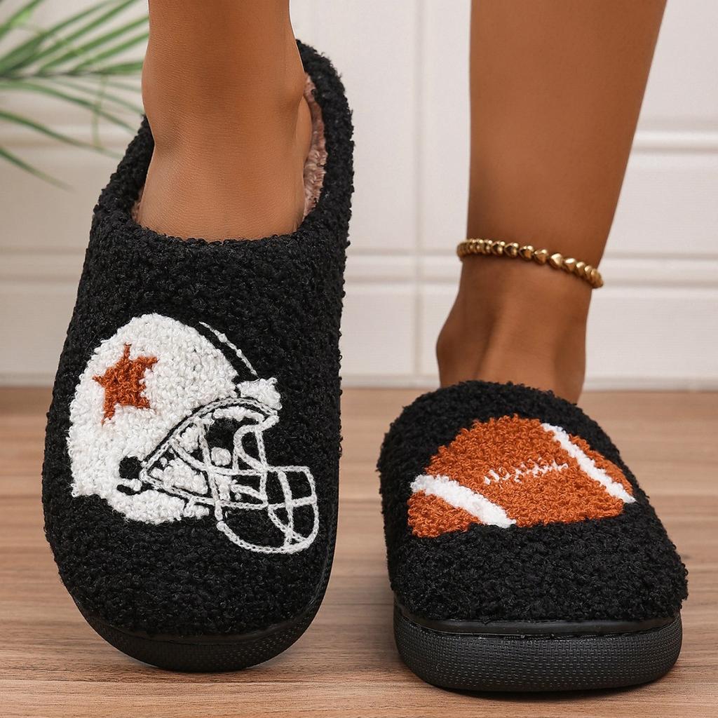 Fashion Men and Women Couple Cross-border Helmet Rugby Warm Atmosphere Home Slippers Wholesale Women's Slipper