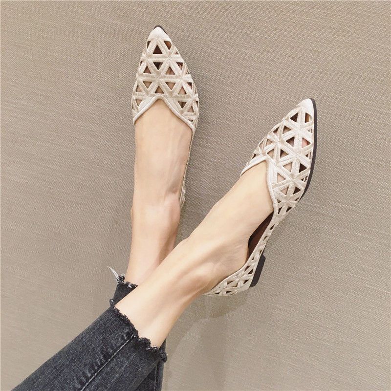 Women's Pointed Toe Breathable Flat Shoes Summer Cutout Faux Leather Shoes Women's Breathable Hollow Ballet Flats Flower Loafers