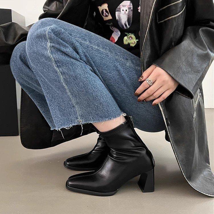 High Heel Skinny Boots Fairy Fairy 2025 New Soft Leather Thick Heel Cigarette Boots Internet Celebrity Fashion Chelsea Short Boots
