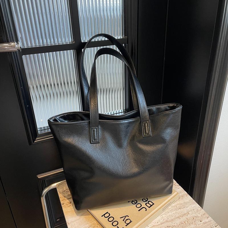 Premium Sense Retro Large-capacity Commuter Bag Women's New Autumn and Winter Versatile Shoulder Underarm Bag Tote Bag