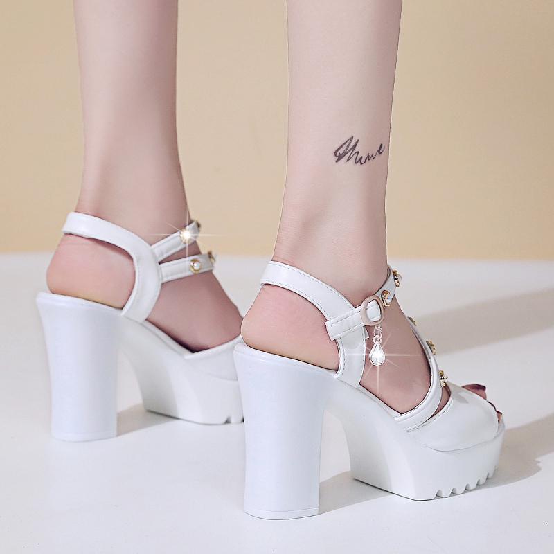 2024 Fashion Women's Shoes Platform Women's Sandals Summer Dress Sandals Women Pearl Crystal Buckle Strap High Heels Shoes Women