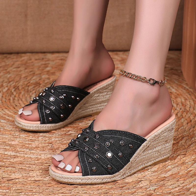 Fashion Fashion Rivet Decor Wedge Heel Sandals for Women Summer 2025 Blue Denim Espadrille Slippers Woman Peep Toe Roman Sandalias Mujer