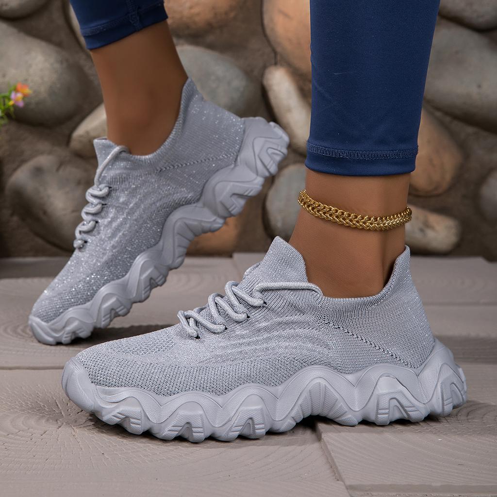 Fashion Luxury Women's Shoes High Quality Summer Running Breathable Mesh Fabric Thick Sole Anti Slip Fashion Versatile Training Shoes