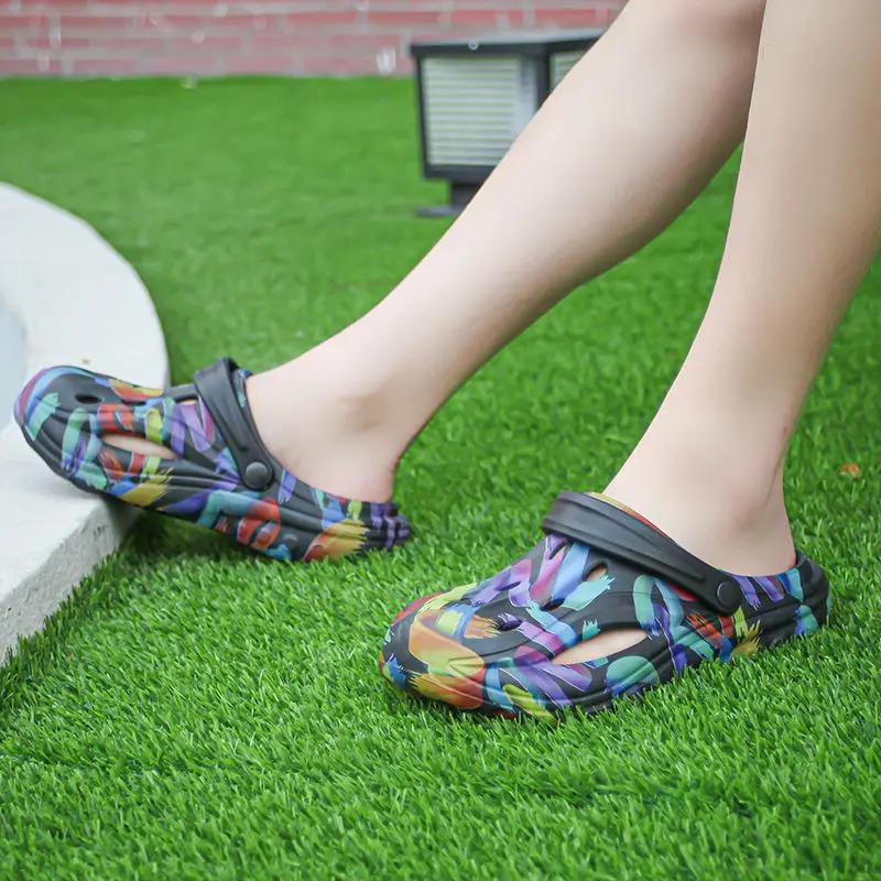 Outdoor Slippers For Men Slip-resistant Beach Sandals Man Comfortable Cheap Korean Style Casual 2024 Style Elegant Eva Shoes