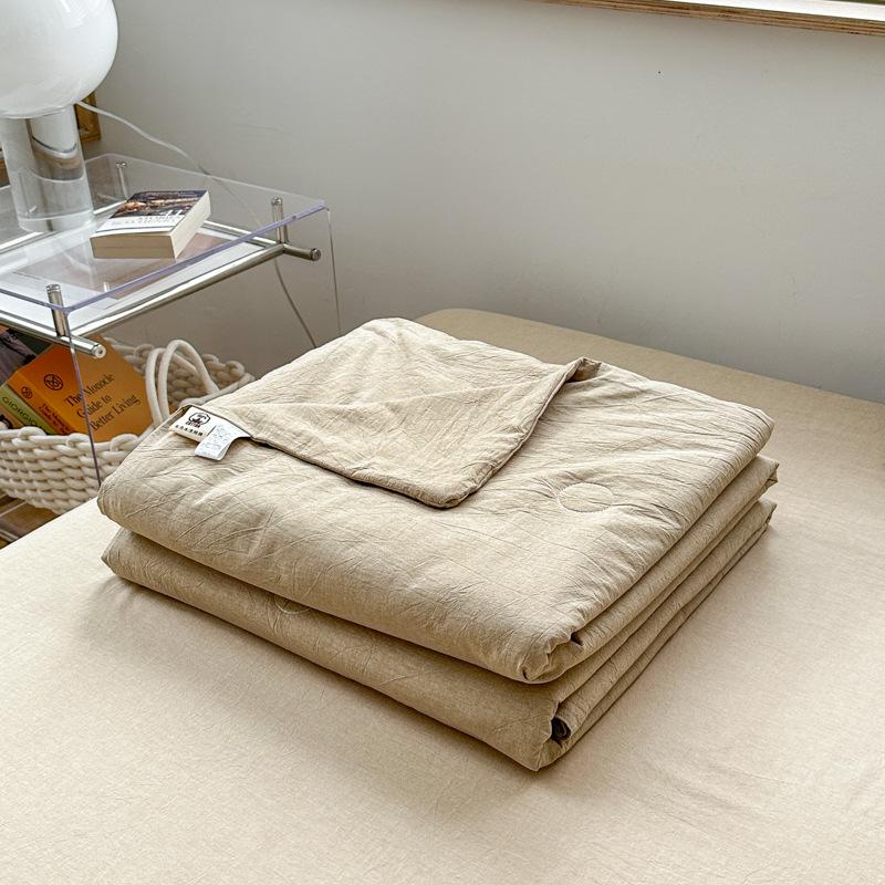 High Quality Striped Cotton Thin Quilt Soy Fiber Summer Blanket Soft and Lightweight Air Conditioning Nap Comforter Bed Duvets