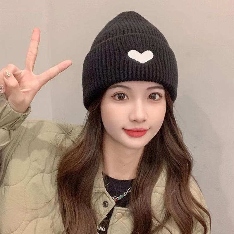 Простая зимняя шерстяная шапка Love, японская милая вязаная шапка для детей, свободная и универсальная, с изображением маленького лица