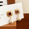Retro Water Drop Pearl Pendants Women's Hanging Earrings Wine Red Enamel Square Top Elegant Dangle Earrings for Female