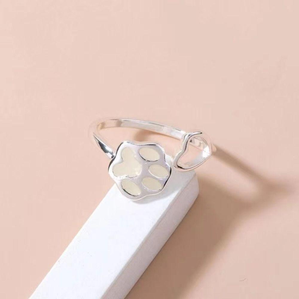 Hollow Out Luminous Cat's Paw Ring Glow In Dark Light Adjustable Ring Glowing Finger Ring Girls