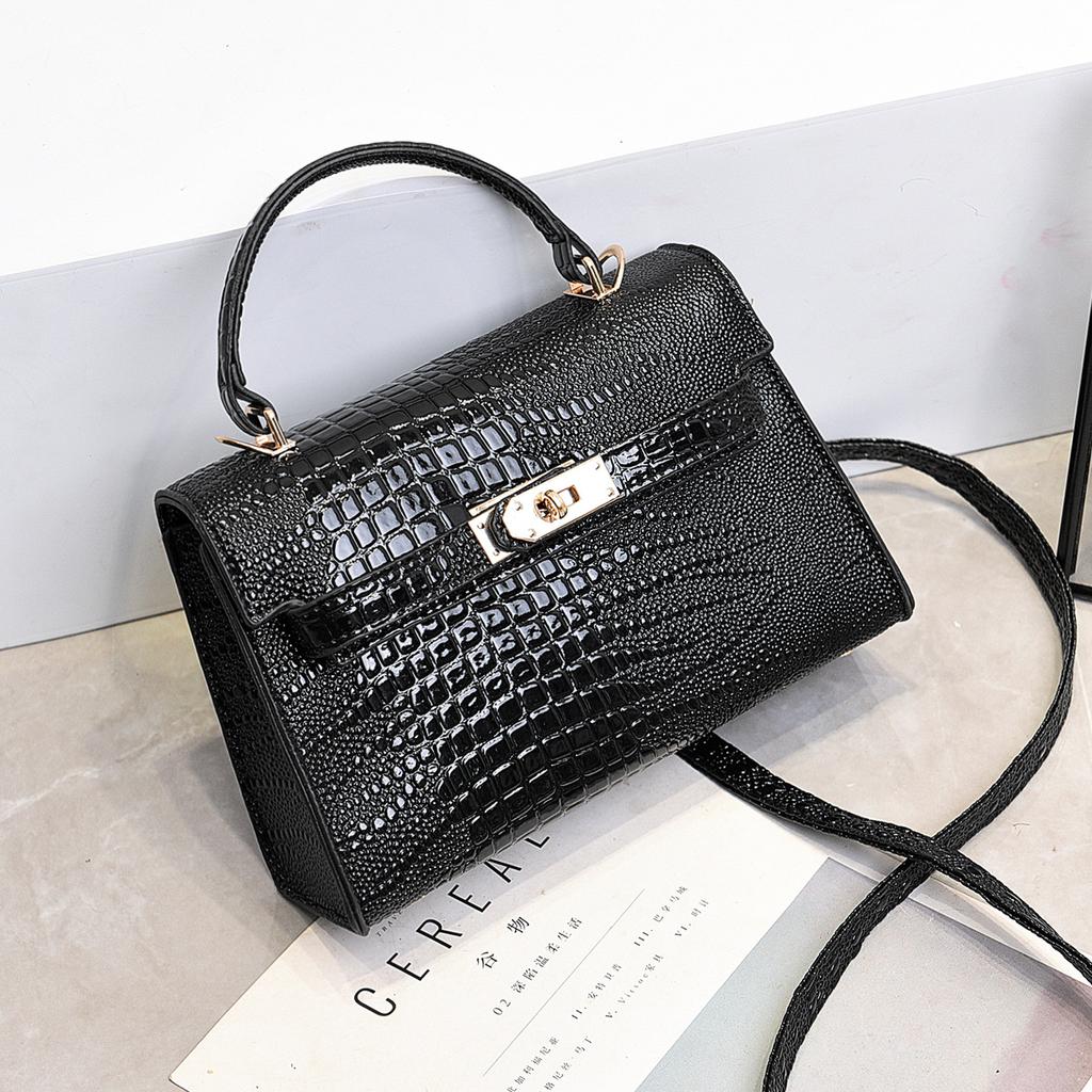 Suni Light Luxury Cow Oil Fruit Green Crocodile Pattern Advanced Sense Small Female Bag 2023 New Handheld One Shoulder Crossbody Bag