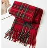 Женский красный вязаный шерстяной шарф - Новогодний и зимний теплый японский клетчатый снуд