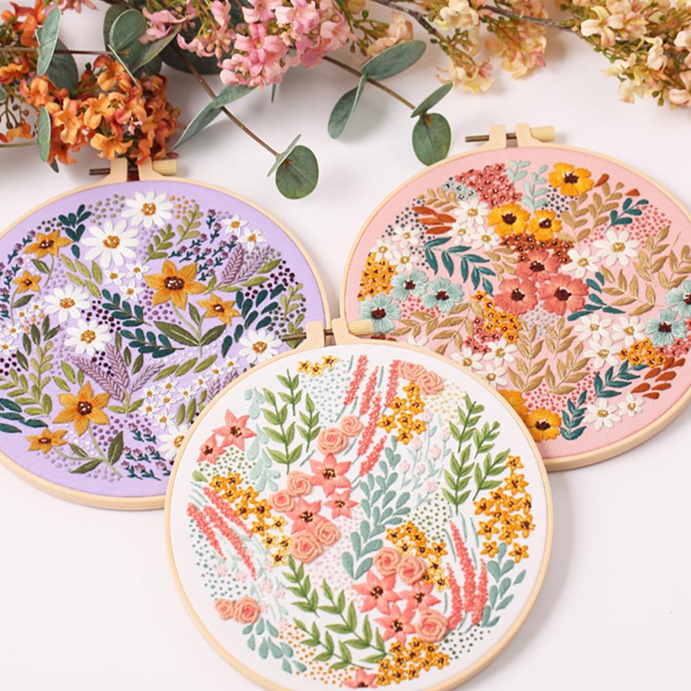 Embroidery Kit DIY Embroidery Starter Kit Hand Stitch Embroidery Fabric With Floral Pattern Drawing Threads Needles Hoop