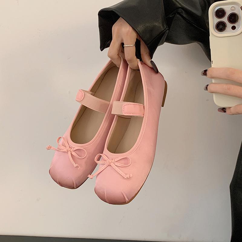 Low Heel Light Mouth Silver Single Shoes Women's 2025 Spring and Autumn New Soft-soled Ballet Shoes Retro French Mary Jane Shoes