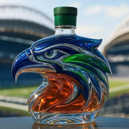Eagle Head Whiskey Bottle Unique Glass Decanter 3D Liquor Container for Whiskey Wine Cocktails Coffee
