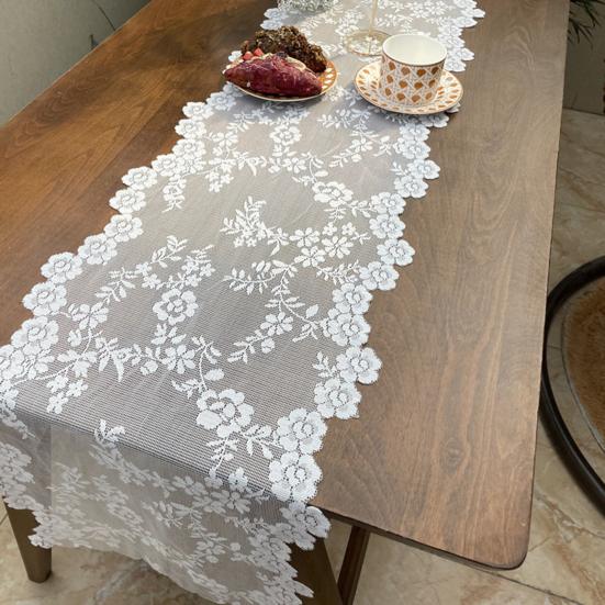 Vintage Lace Table Runner Hollow Flower Pattern Reusable Table Flag for Banquets Weddings Christmas Dinner Table Accessory
