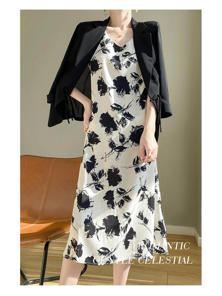 Silk Satin Women's V-neck Print Spaghetti Strap Maxi Dress - Summer 2025 Collection