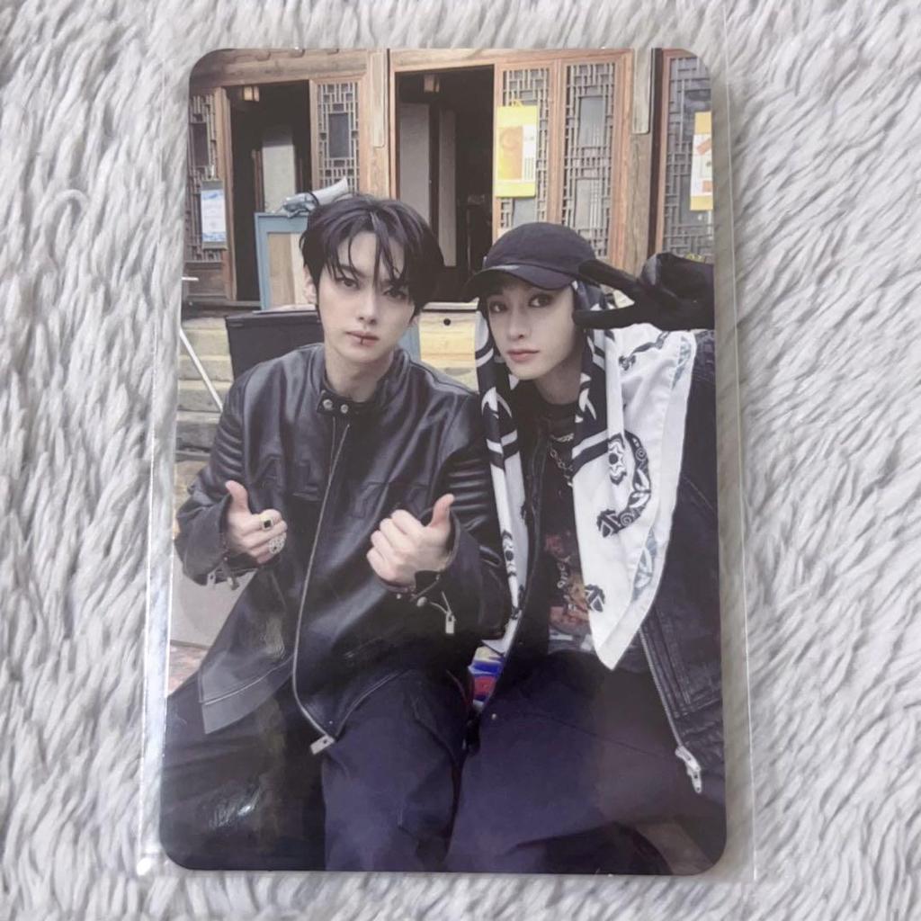 [USED] Stray Kids Walmart Trading Cards Bang Chan Reno Hop