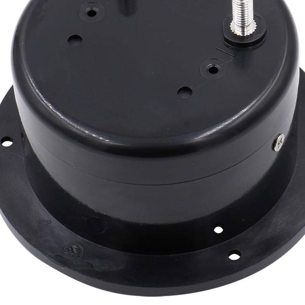 Высокоточный аналоговый вольтметр для точного измерения напряжения. Панель вольтметра. Эффективность. Точность.