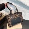 Leopard Print Tote Bag Fashionable Shoulder Bag Foreign Style Pu Women'S Bag Large Capacity Versatile Commuter Bag