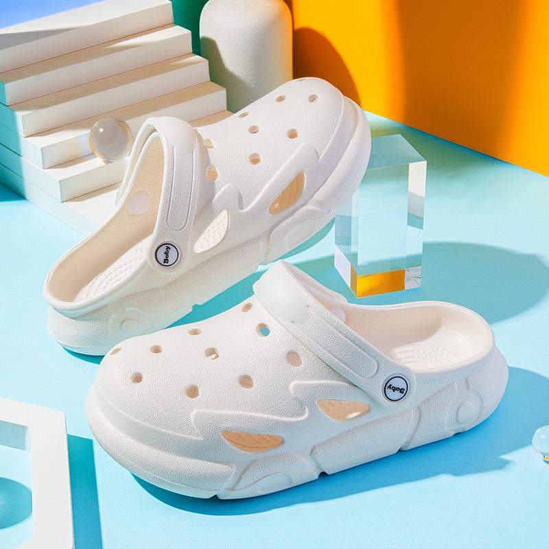 2025 Xiyin Children's Hole Shoes, Light and Non-slip EVA Beach Sandals with One Pedal