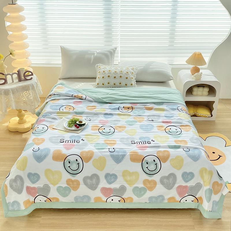 Yellow Flowers Summer Quilt Fresh Floral Style Super Soft Breathable Air Conditioning Thin Quilt Travel Camping Thin Comforter