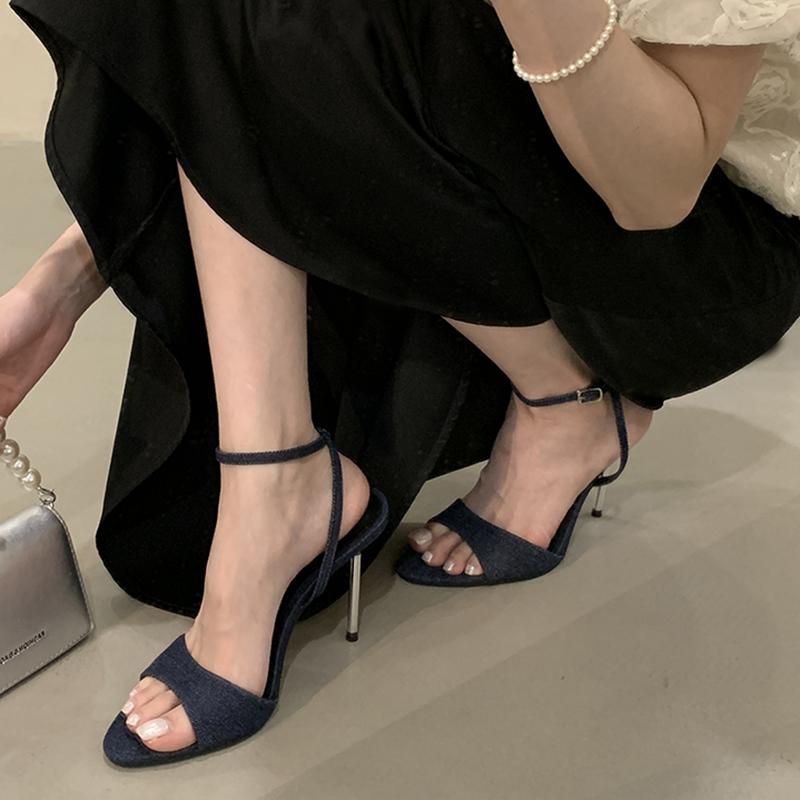 Fashion SUOJIALUN 2025 New Brand Women Sandal Shoes Fashion Thin High Heel Ladies Sexy Gladiator Shoes Open Toe Ankle Strap Dress Pumps