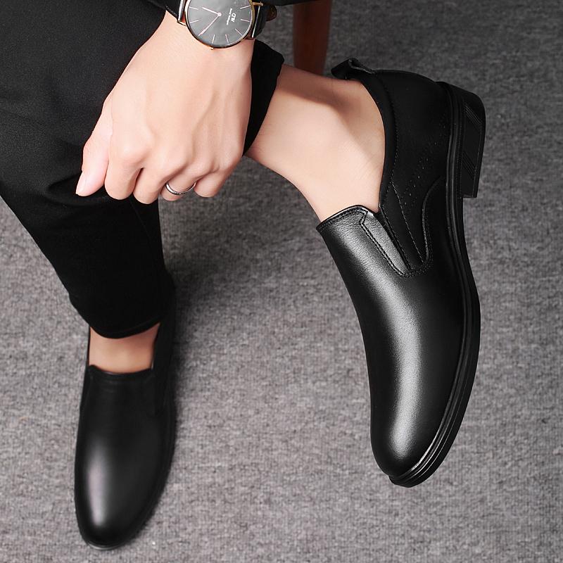 Business Formal Slip-On Leather Shoes Men's Casual Black Wedding Shoes Dress Fashion Oxford Shoes Pointed Office Shoes